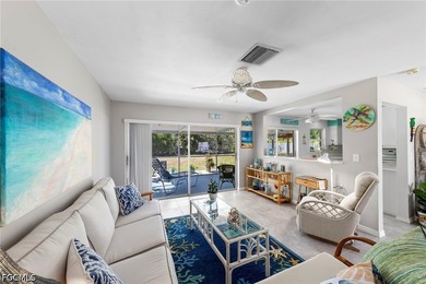 Picture-perfect single-family home with a tropical vibe - photo 1