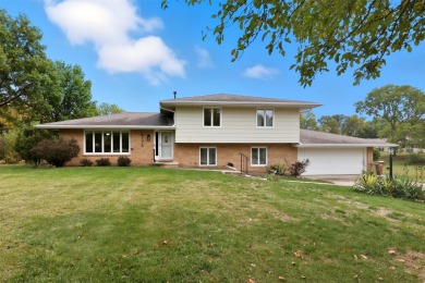 Saylorville Lake Home Sale Pending in Johnston Iowa