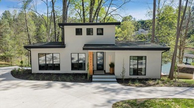 Don't miss this custom-designed, fully furnished residence - photo 3