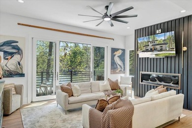 Don't miss this custom-designed, fully furnished residence - photo 9
