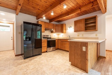 This charming, southeast side salt box with it's flexible floor - photo 11