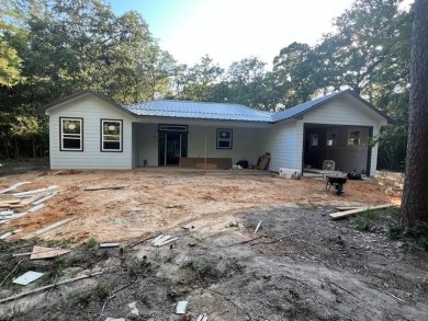 Holly Lake Ranch / Holly Lake Home For Sale in Holly Lake Ranch Texas