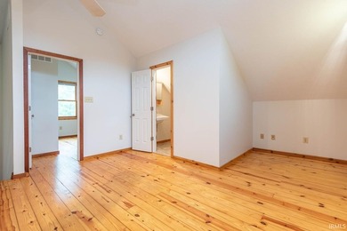 This charming, southeast side salt box with it's flexible floor - photo 23