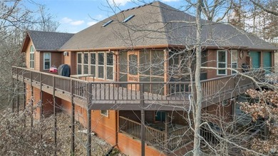 Lake Loch Lomond Home For Sale in Bella Vista Arkansas