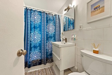 One of Brooklyn's smartest buys. 85 Livingston sits where - photo 4
