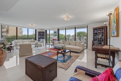 Bright and Spacious 3 Bed 3.5 Bath Condo in Oceanfront Boutique - photo 8