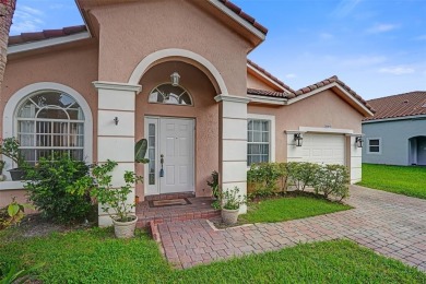 (private lake, pond, creek) Home For Sale in Pembroke Pines Florida