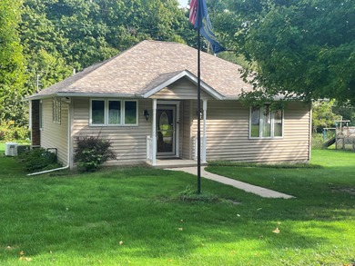 Hudson Lake Home Sale Pending in New Carlisle Indiana