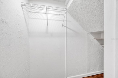 This centrally located townhome has been refreshed for modern - photo 11