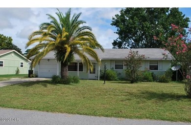 Welcome to 209 Lone Pine Dr, a charming house located in the - photo 1