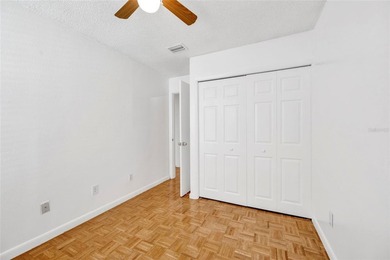 This centrally located townhome has been refreshed for modern - photo 33