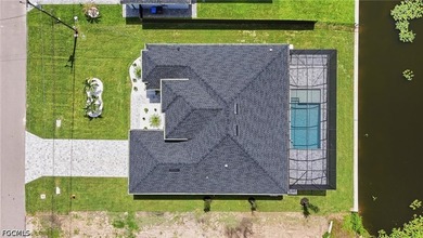 Introducing a SPECTACULAR WATERFRONT New Construction Home in SW - photo 7