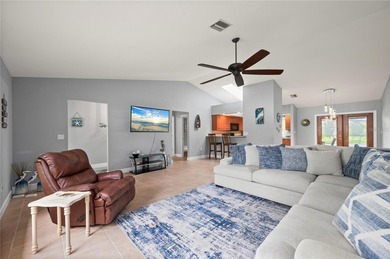 Welcome to this meticulously maintained, turnkey 3-bedroom - photo 7