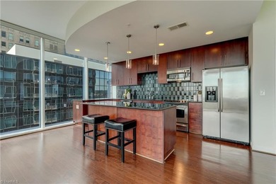 Discover this beautiful luxury condominium on the 5th floor of - photo 8