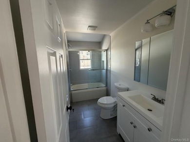 Renovated 3-bedroom, 2-full-bath home offering three fully - photo 14