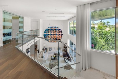 Spectacular and impeccably appointed modern residence situated - photo 31