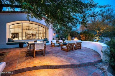 A uniquely tasteful ''lock 'n leave'' home with a crisp, clean - photo 32