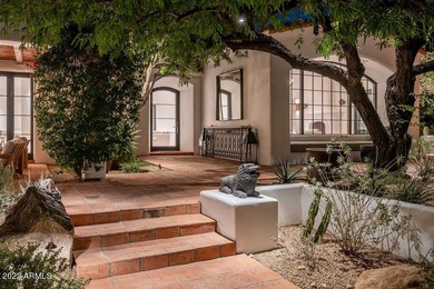 A uniquely tasteful ''lock 'n leave'' home with a crisp, clean - photo 40