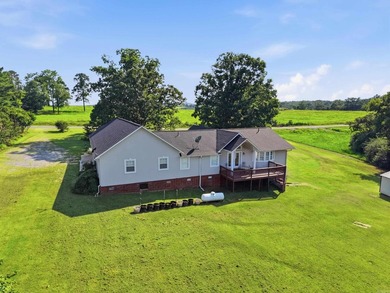 Looking for Lots of Living Space in a Rural Country Setting? - photo 3