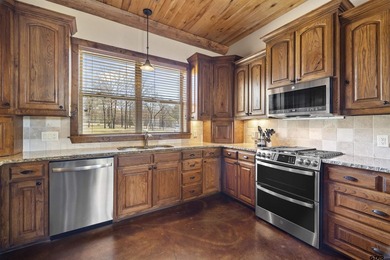 Welcome to an exceptional Lake Fork waterfront estate located at - photo 12