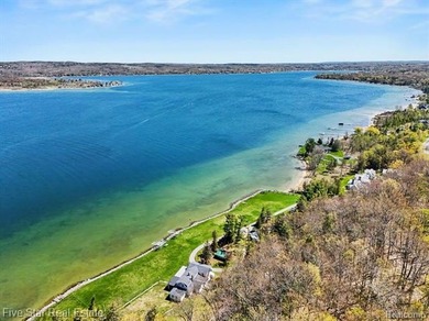 This rare opportunity to own 186 feet of private frontage on the - photo 13
