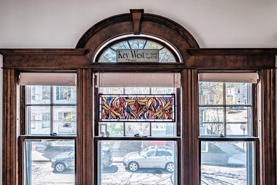 A truly rare find: 5-unit building one door from the Eastern - photo 14