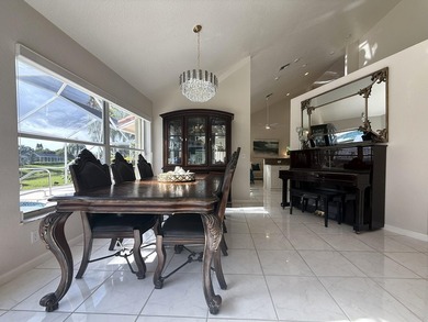 Delightful well-maintained, low HOA, Mediterranean-inspired - photo 14