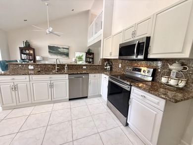 Delightful well-maintained, low HOA, Mediterranean-inspired - photo 19