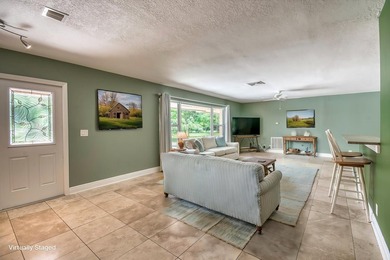 Wake up in the morning to the view of your horses on this fully - photo 22