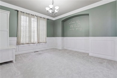 Welcome to 1502 Cross Creek Drive in the highly sought after - photo 3