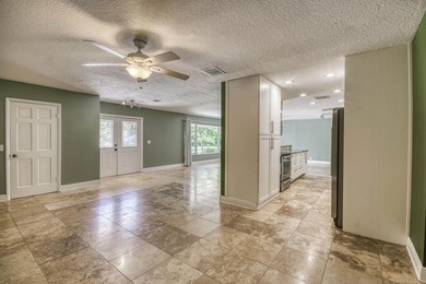 Wake up in the morning to the view of your horses on this fully - photo 32