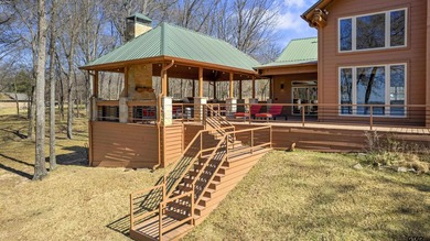 Welcome to an exceptional Lake Fork waterfront estate located at - photo 33