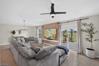 Welcome to this beautifully upgraded 3-bedroom, 2-bath home in - photo 4
