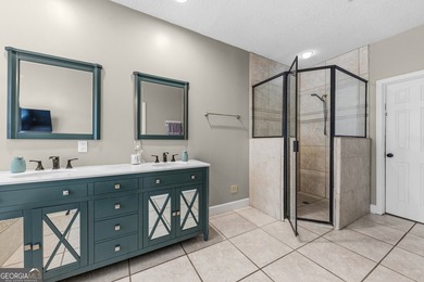 Welcome to 811 Riverview, located in the desirable golf cart - photo 34