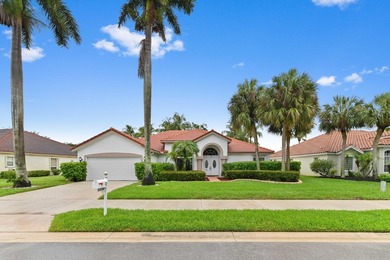 Welcome to this beautifully maintained pool & lakefront home - photo 3