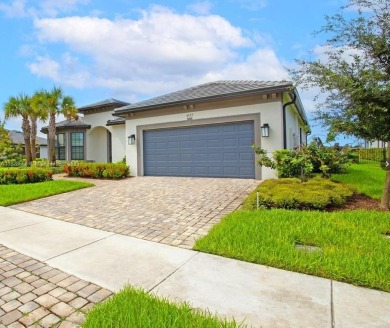 Lake Home For Sale in Oakland Park, Florida