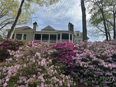 Presenting an extraordinary opportunity to live in one of the - photo 11