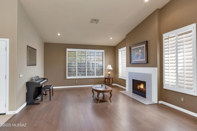 This Gorgeous Galleria is move-in ready to enjoy mountain views