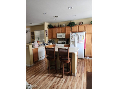 Welcome to this well-maintained home located in Southwest Las