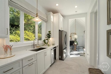 Presenting an extraordinary opportunity to live in one of the - photo 31