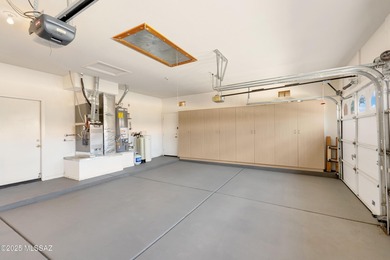 This Gorgeous Galleria is move-in ready to enjoy mountain views