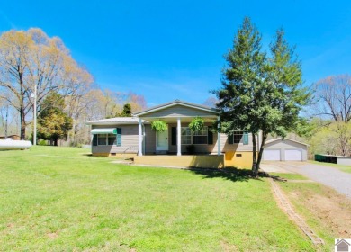 Lake Home For Sale in Eddyville, Kentucky