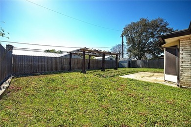 Welcome to this beautifully maintained 4-bedroom, 2-bath, 1-car - photo 16