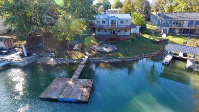 Mark Twain Lake Home For Sale in Keytesville Missouri