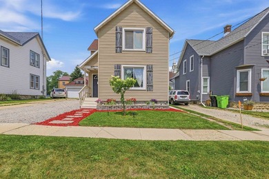 Welcome home to this charming 3-bedroom, 1.5-bath home featuring - photo 1