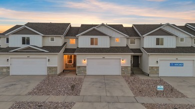 Utah Lake Townhome/Townhouse For Sale in Santaquin Utah
