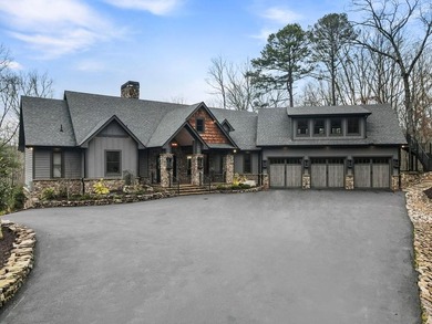Extraordinary custom luxury estate situated on 3.34 private - photo 10