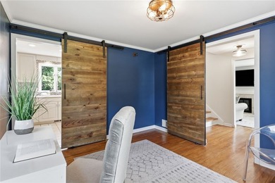 Welcome to 224 Warren Avenue, a beautifully maintained Colonial - photo 19