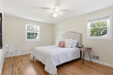 Welcome to 224 Warren Avenue, a beautifully maintained Colonial - photo 23