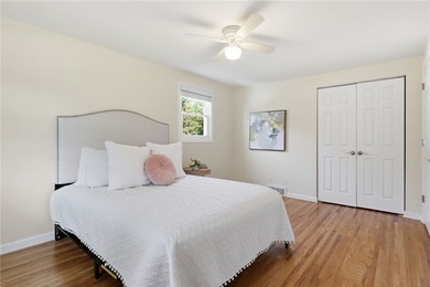 Welcome to 224 Warren Avenue, a beautifully maintained Colonial - photo 24